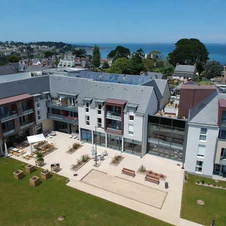 Aparthotel Domitys - Les Megalithes Roses Perros-Guirec Exterior foto